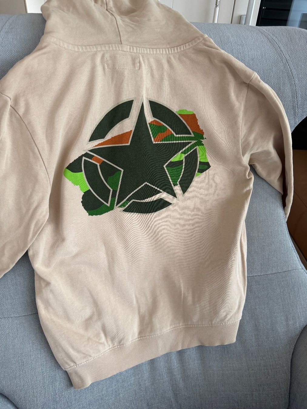 Pullover & Sweatshirts: Jeep Sweatshirt – Gebraucht aus Hagendorn von Panto100 1