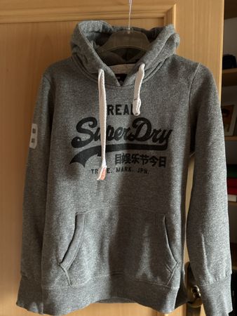 Schöner Superdry Pullover 