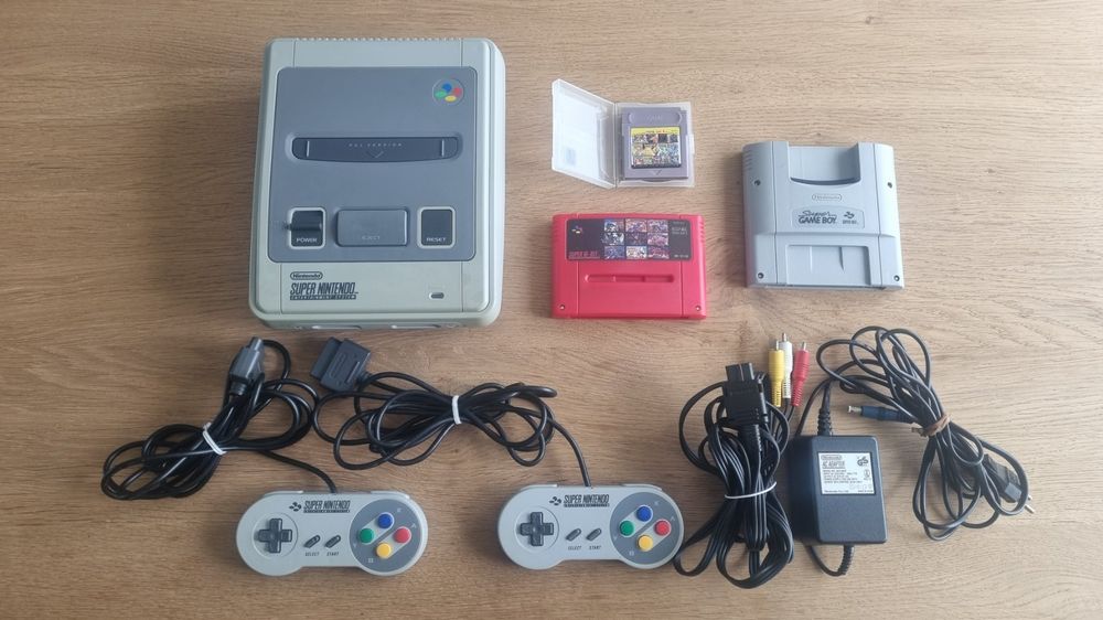 Super Nintendo SNES Konsole + Gameboy Adapter und Spiele (Gebraucht) in ...