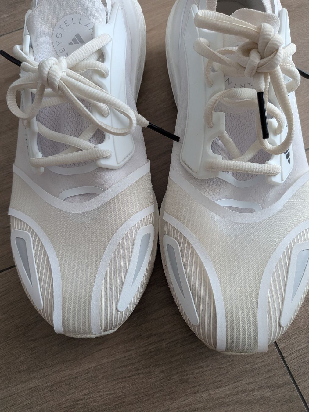 Stella McCartney Scarpe da donna: Stella McCartney x Adidas White Sneakers – Usato da Morges venduto da dhi_y2qk 3