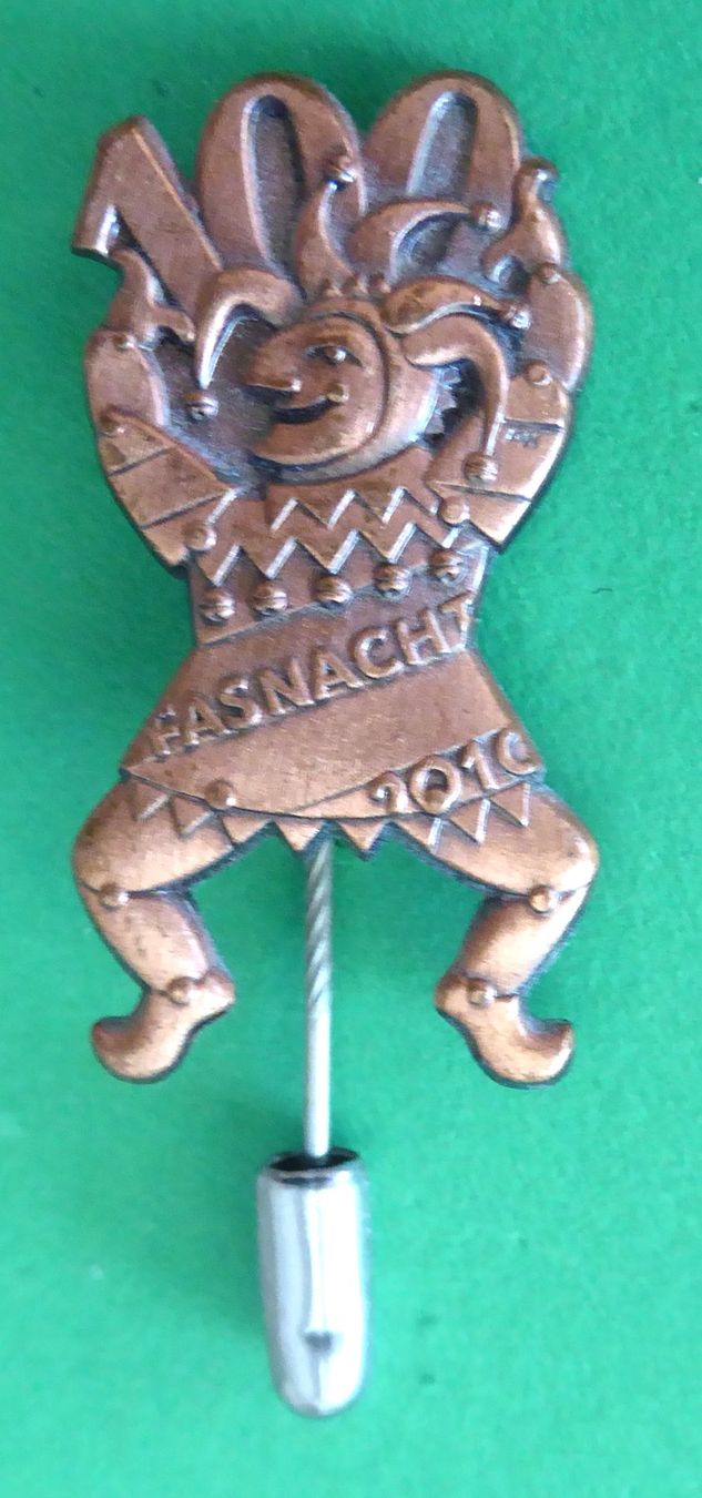 Basler Placchette & Badge: Basler  Fasnachtsplakette Kupfer  2010 – Usato da Aesch BL venduto da Kauri1