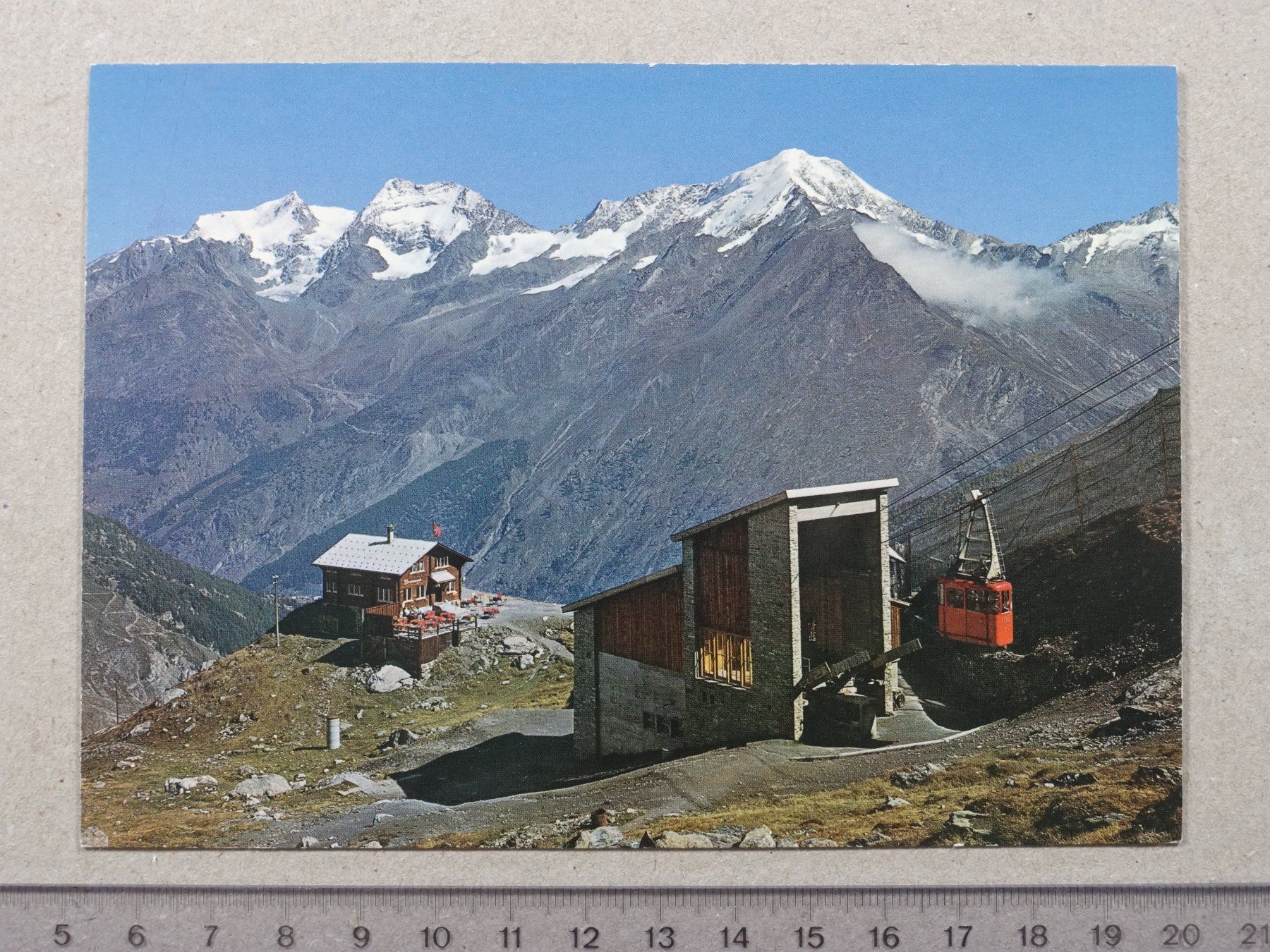Cartoline postali: Saas-Fee, Restaurant Spielboden, Luftseilbahn – Usato da Lenzburg venduto da fh1