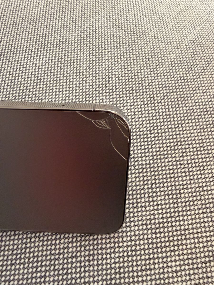 Apple Telefoni cellulari / Smartphones: iPhone 12 pro – Usato da Kölliken venduto da StephanieY 6