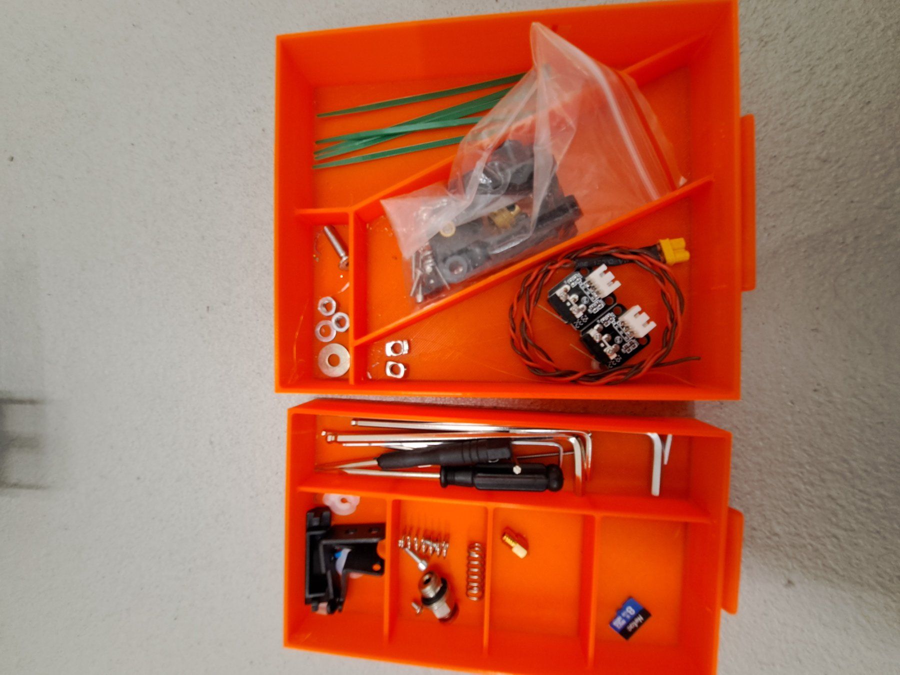 Creality 3D Drucker: Creality Ender 3-Pro mit Board v4.2.7 – Gebraucht aus Lengnau AG von  4