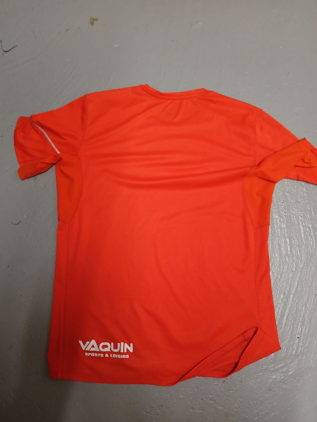 Salomon T-shirts: T-shirt Salomon - trail – Neuf (Voir description) à Brignon (Nendaz) par dan_8jby 1