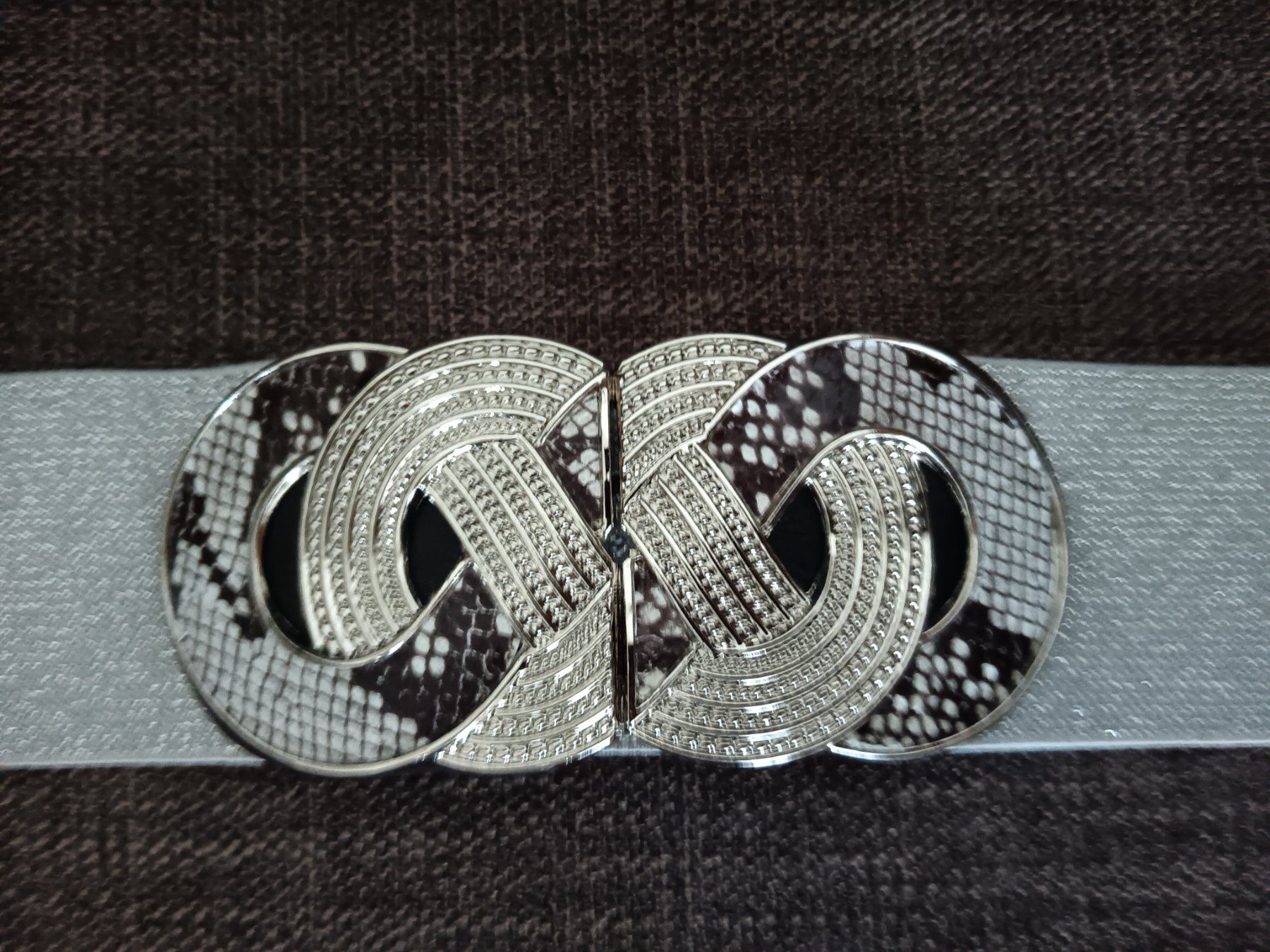 Gürtel: Schicker Gürtel, glitzernde Schnalle Gr. 80cm – Gebraucht aus Zürich von chr_l98j 7