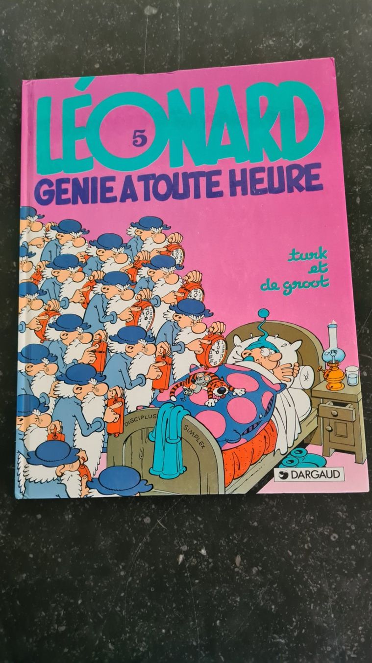 Fumetti: BD Léonard – Usato da Châtonnaye venduto da Jaydee6