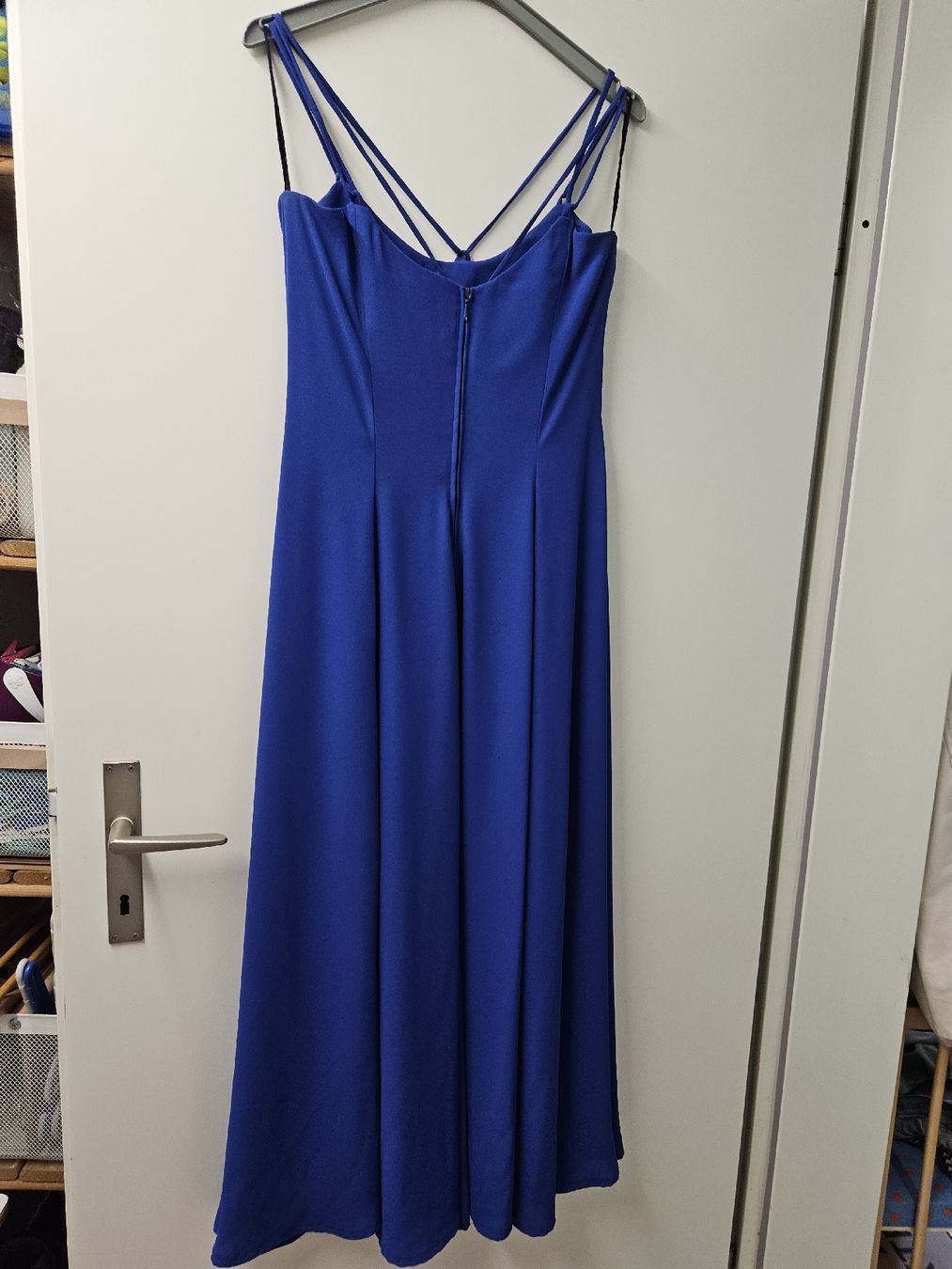 Kleider: Coral Kleid blau Grösse 36 elegant – Gebraucht aus Widen von Calgary 2