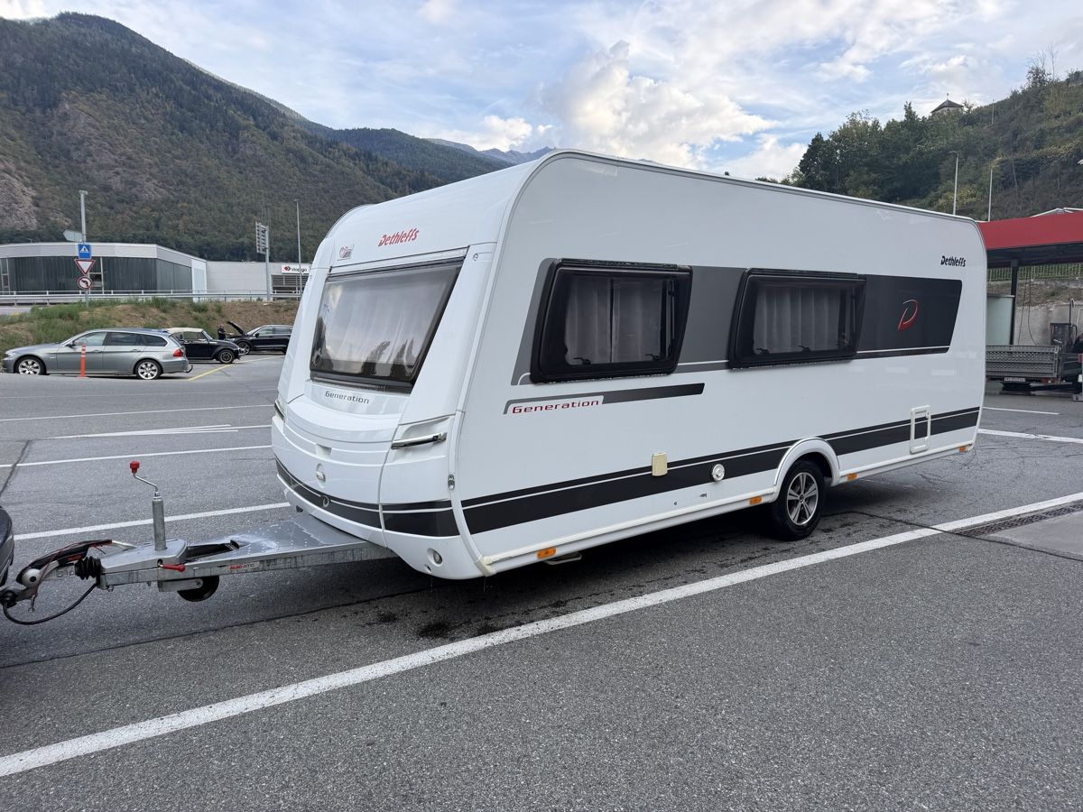 Dethleffs Véhicules de camping: Dethleffs Generation 515 QSK Wohnwagen – D'occasion à Ried-Brig par inf_k7jw 2