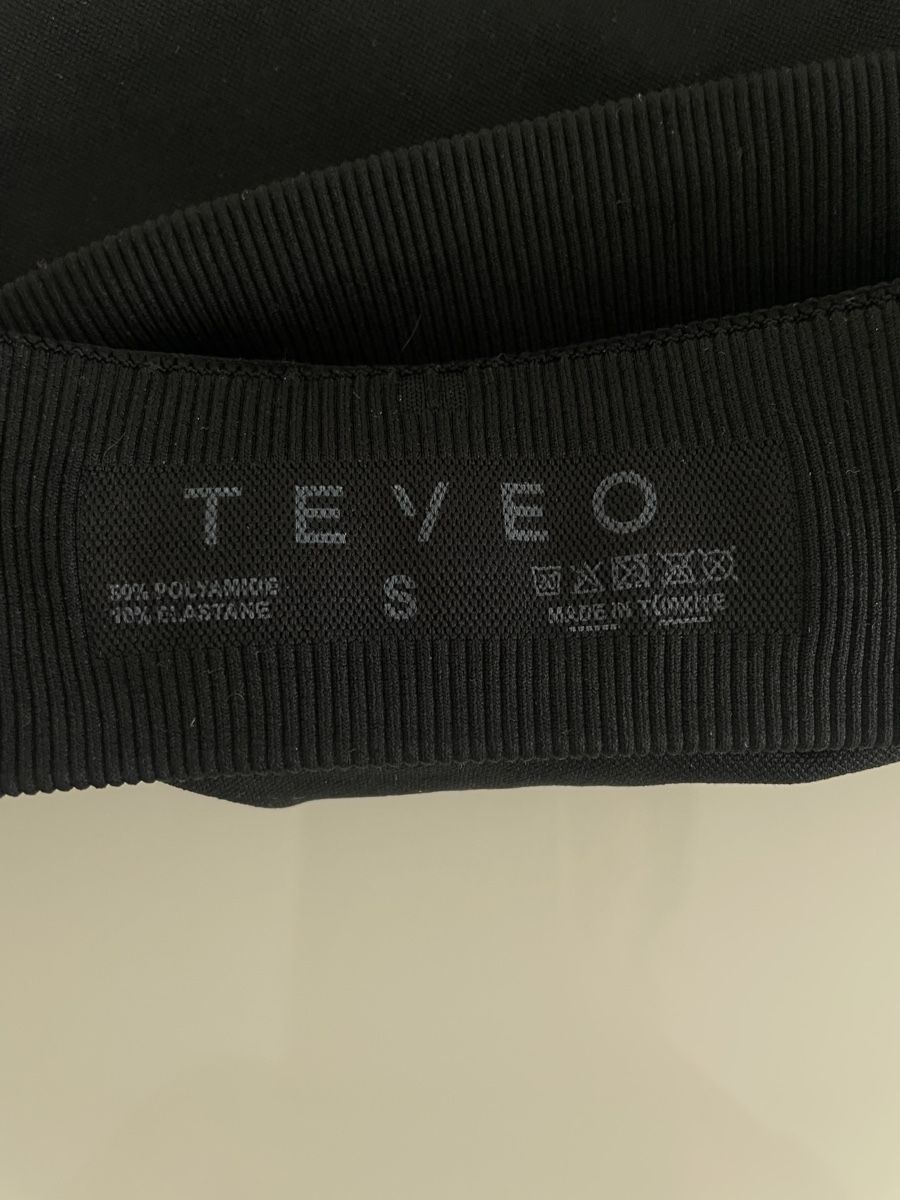 Teveo Top: Teveo CropTop Sensation schwarz – Usato da Fällanden venduto da hannah_bofinger 2