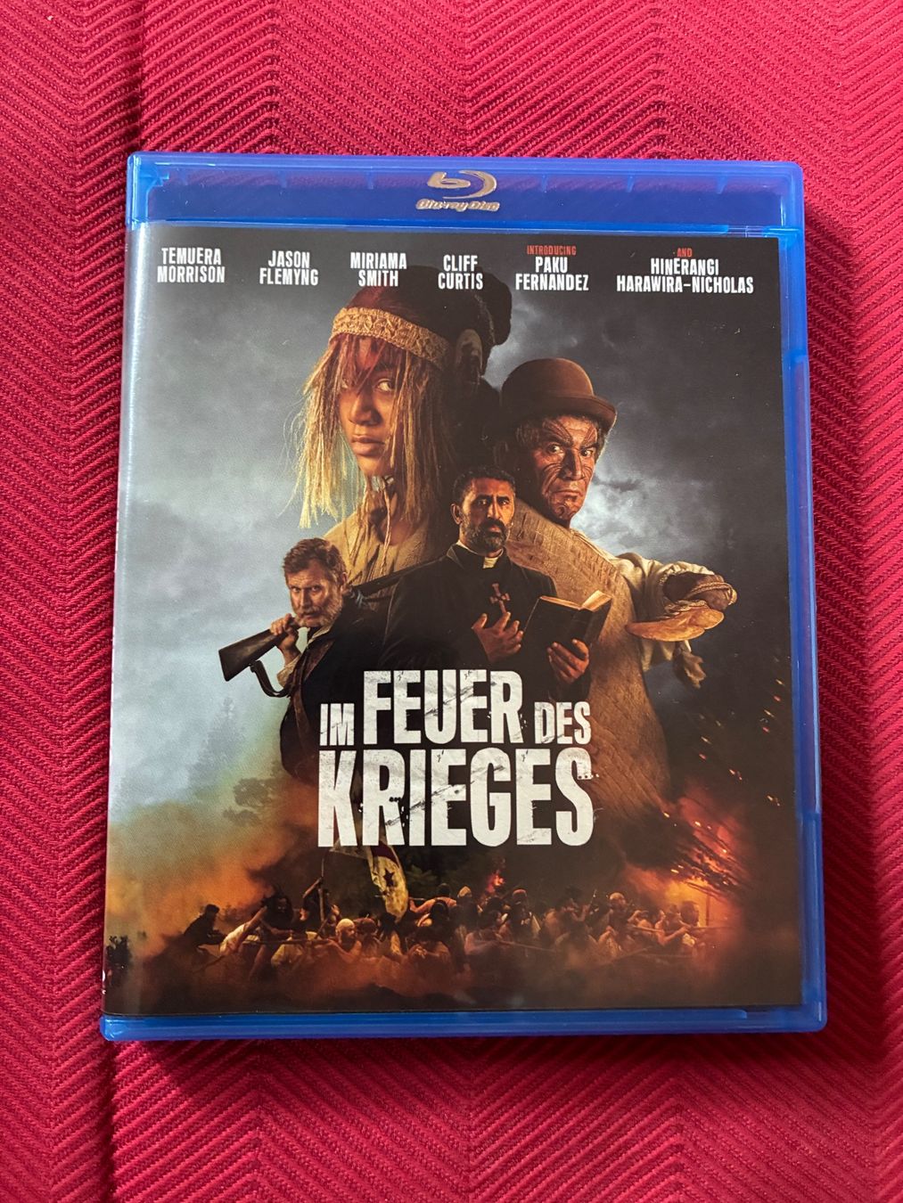Tutti i DVDs: Im Feuer des Krieges (Blu-Ray – Usato da Seuzach venduto da ephi7