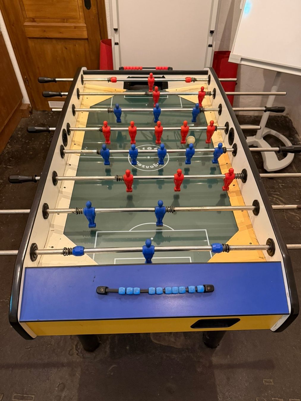 Spielzeuge: Töggelikasten – Gebraucht aus Basel von dies_irae 4