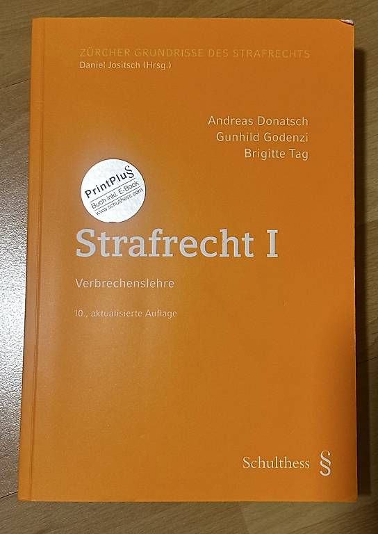 Libri: Strafrecht I (PrintPlu§) – Usato da Baar venduto da AlisaBXX
