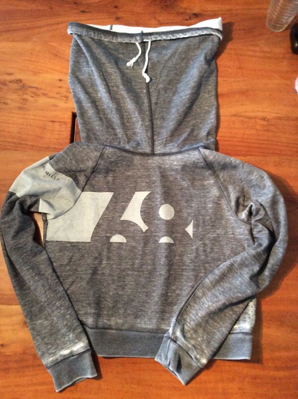 Reebok Maglioni & Felpe: Pullover – Usato da Bülach venduto da Jackybabue 1