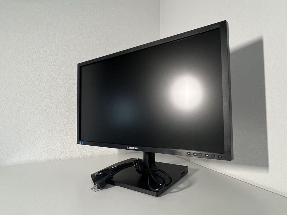 Luxus Monitore 24 Zoll Ebenbild
