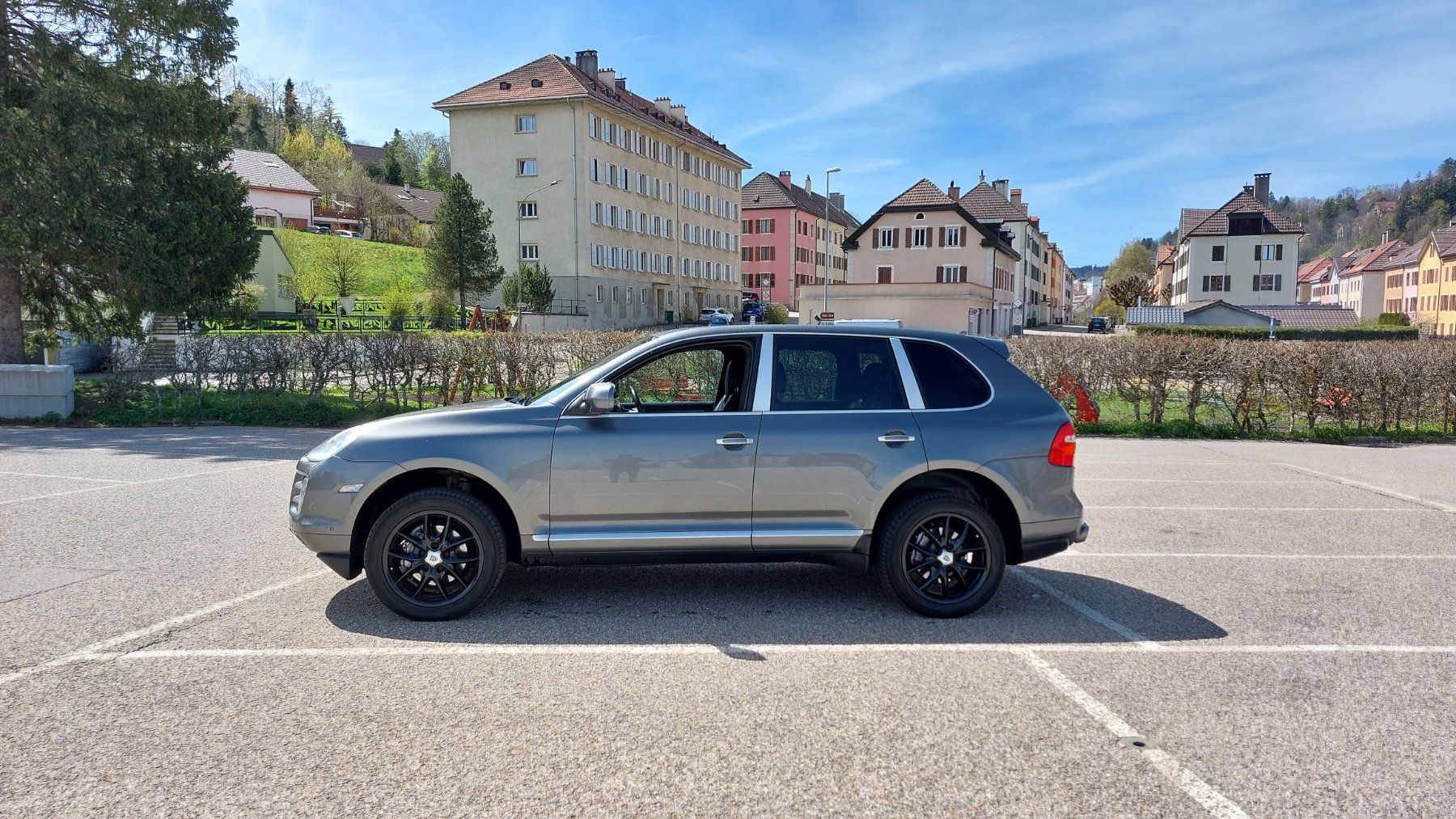 Porsche Automobili: Porsche Cayenne 2010 3.0l Diesel – Usato da La Chaux-de-Fonds venduto da mic4el_ 1