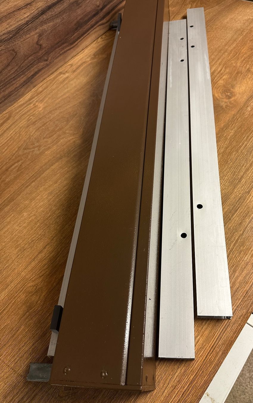 Fensterläden: Rollladen braun, gut erhalten  100 x 105 – Gebraucht aus Nussbaumen AG von olitech5415 4