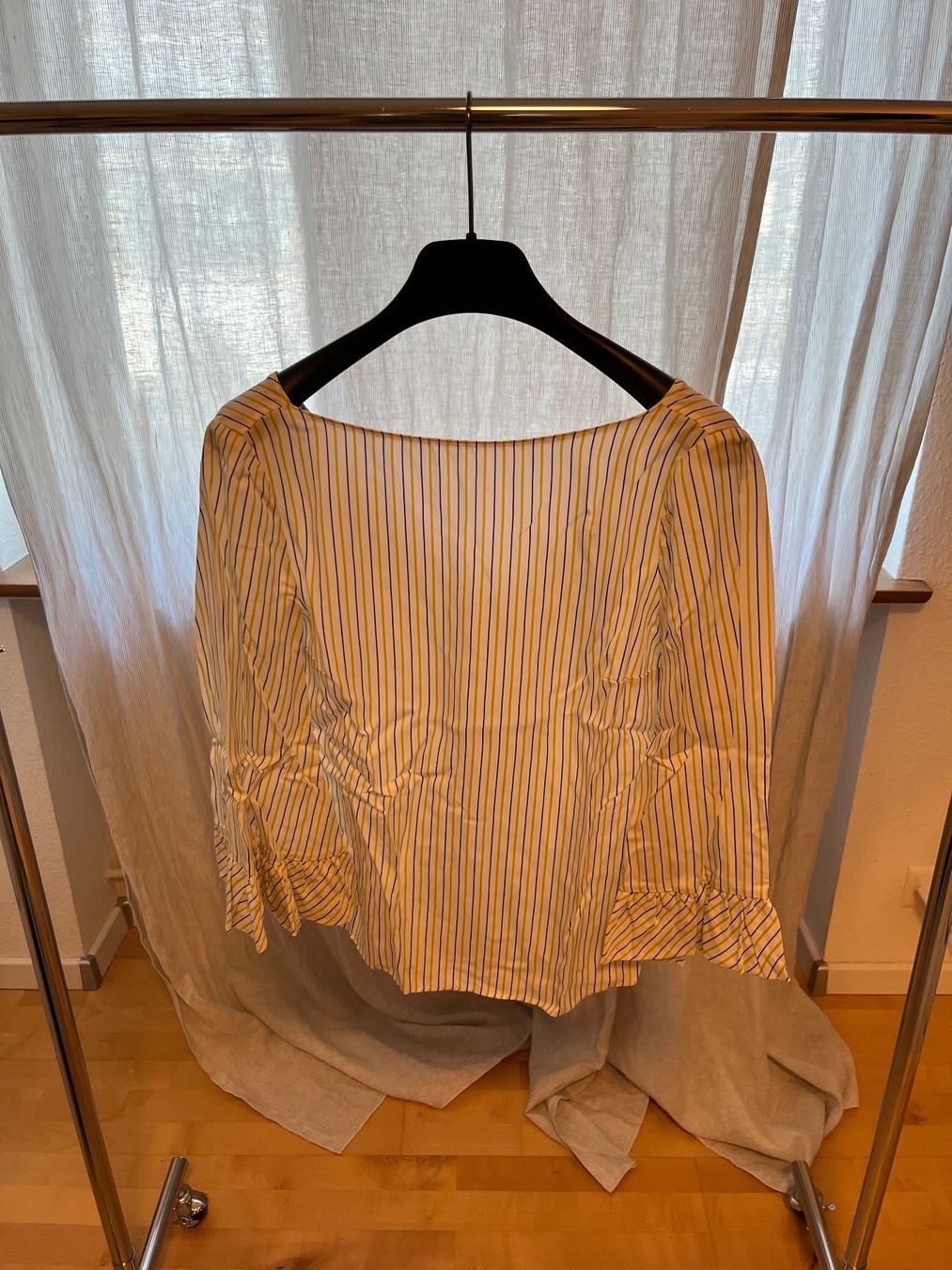 Massimo Dutti Blusen: Massimo Dutti Bluse – Gebraucht aus Aesch BL von san_trv5