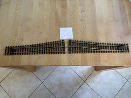 Modellbahn Spur 0, zwei Stück PECO Weichen (links, rechts).