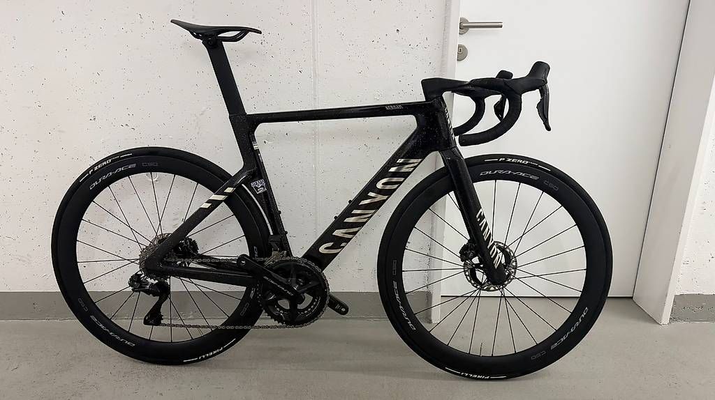 Canyon Biciclette: CANYON Aeroad CFR CUSTOM - Grösse M – Usato da Oberkirch LU venduto da bikemonkey