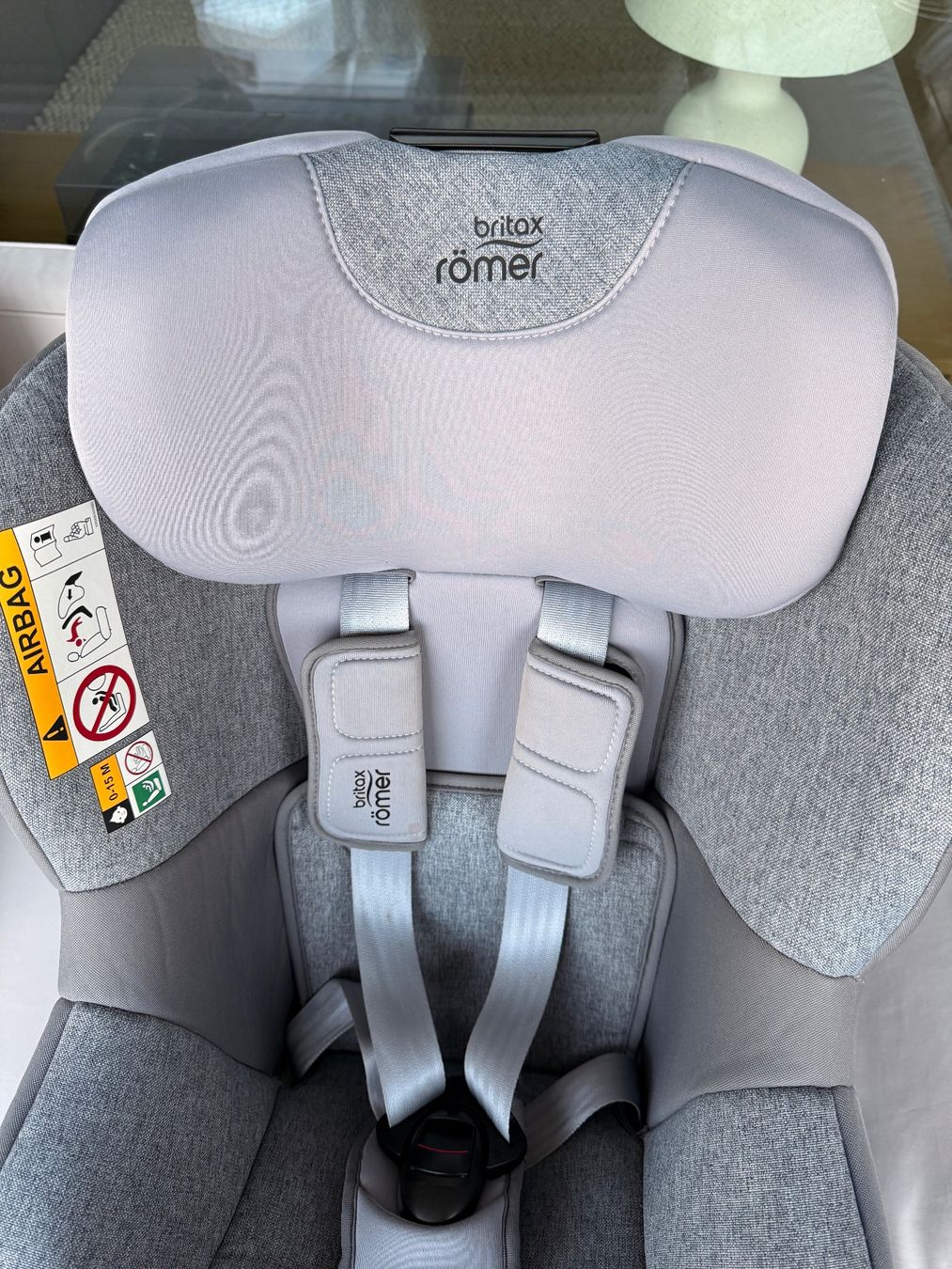 Britax Römer Sièges auto: Britax Römer Autokindersitz Dualfix M i-Size – D'occasion à Zürich par MaryPotter 5