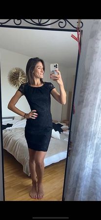 Kurzes elegantes Abendkleid 