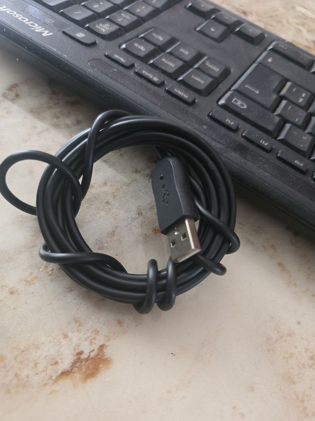 Microsoft Tastaturen: Microsoft Tastatur Schwarz gebraucht – Gebraucht aus Zürich von rene_2025 1