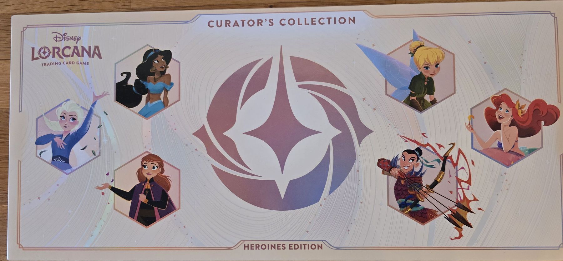 Disney Sammelbilder & Trading cards: Disney Lorcana Curators Collection: Heroines Edition Box Set – Neu und originalverpackt aus Regensdorf von Donaldduck0907