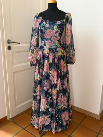 Langes Kleid / festliches Kleid mit Täschchen, handgenäht 36