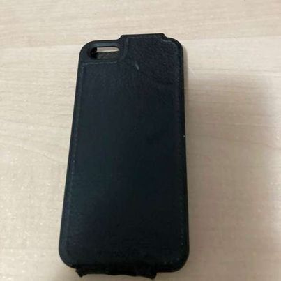 Apple Cover & Protezioni schermo: IPhone 5/5s/SE Schutzhülle – Usato da Emmenbrücke venduto da nne_hm9j 3