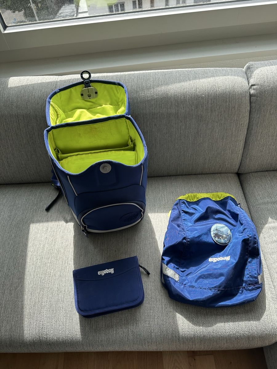 Ergobag Borse & Zaini: Ergobag Schulthek Set in Dunkelblau, gut erhalten – Usato da Zürich venduto da gra_v88z 5
