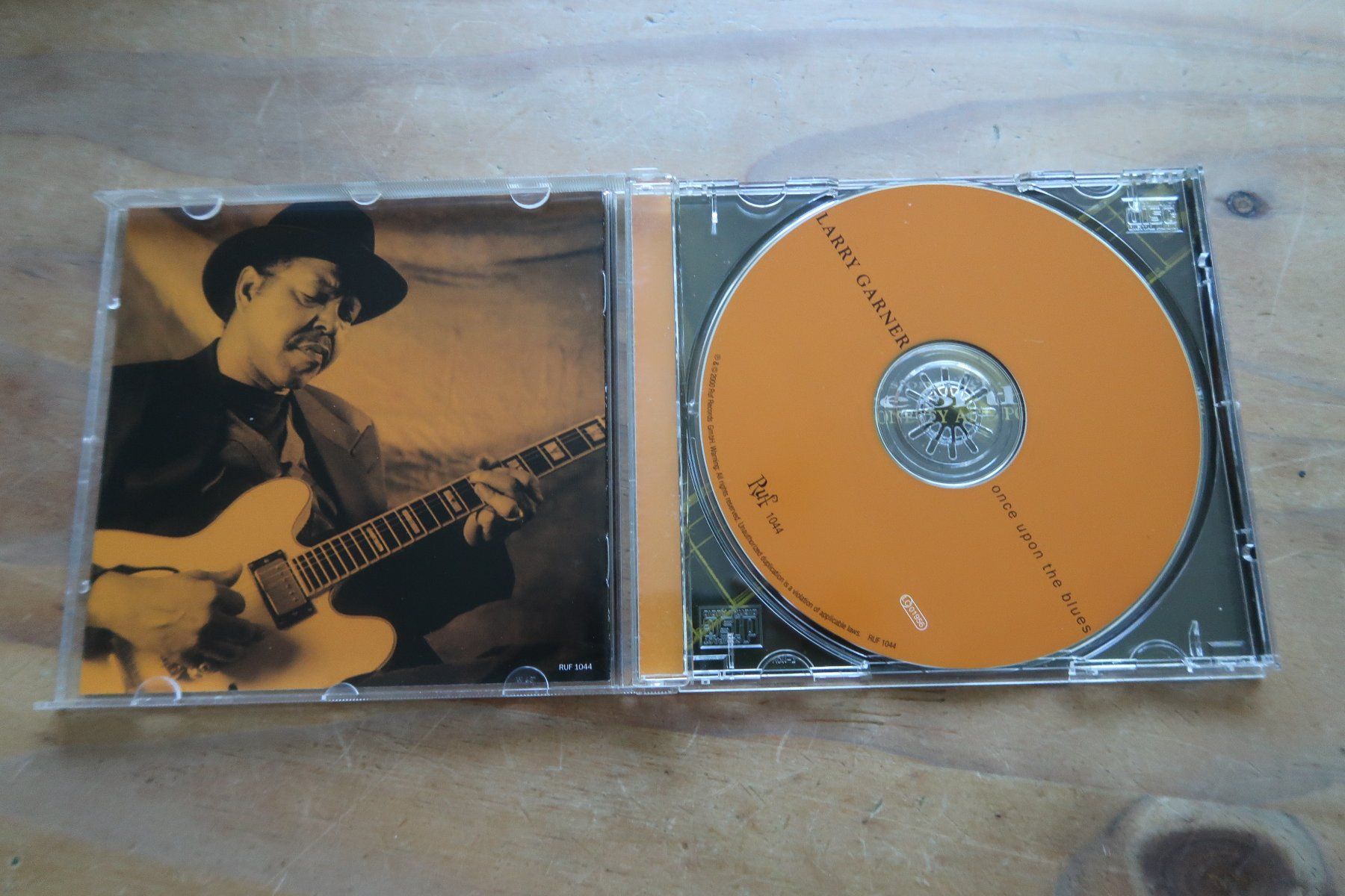 CDs: LARRY GARNER - ONCE UPON THE BLUES - CD – D'occasion à Basel par Patiscat 3