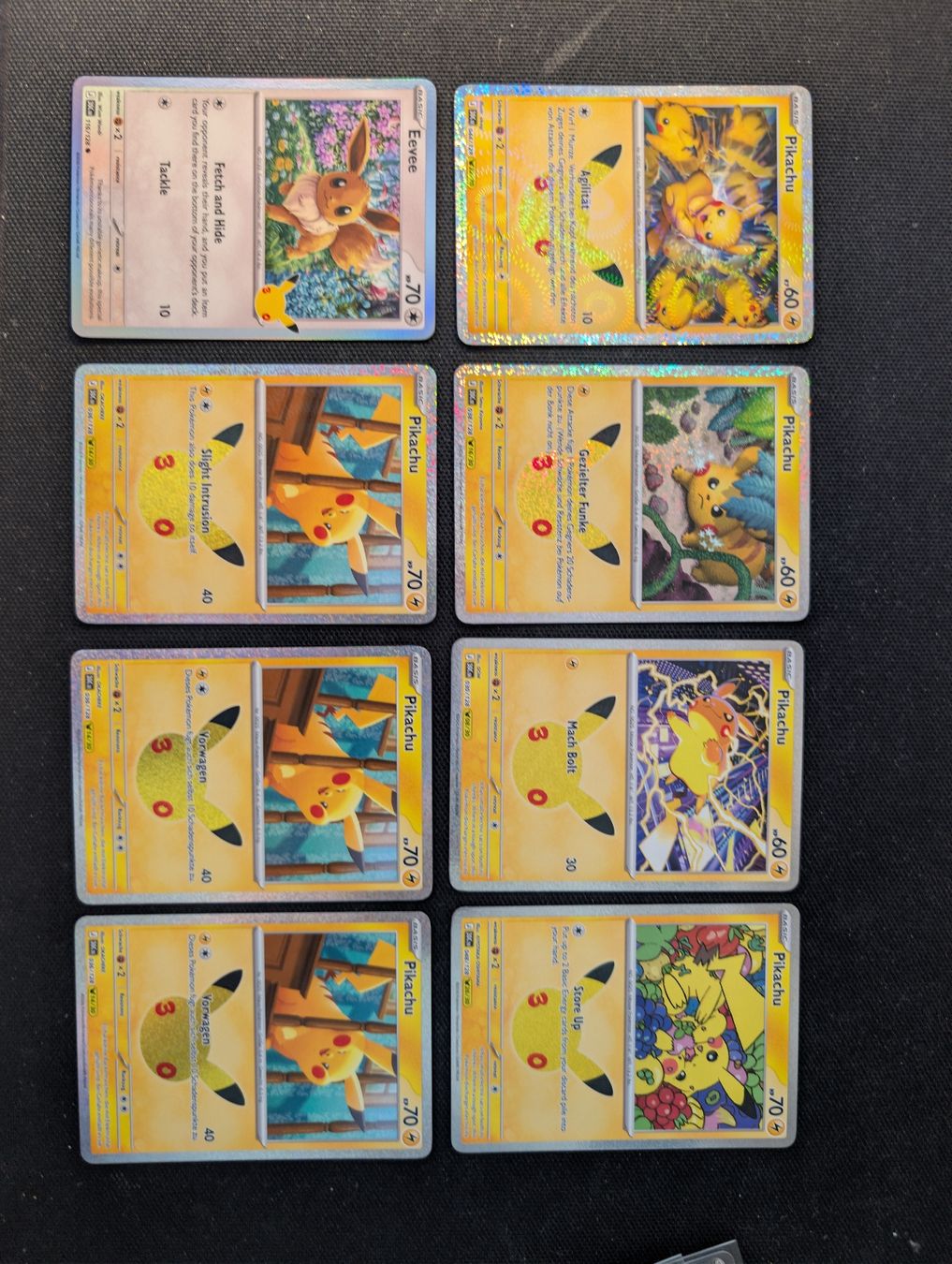 Pokémon Sammelbilder & Trading cards: Pokémon 30 Anniversary Pikachus – Neu (gemäss Beschreibung) aus Pfäffikon ZH von mar_2mwm