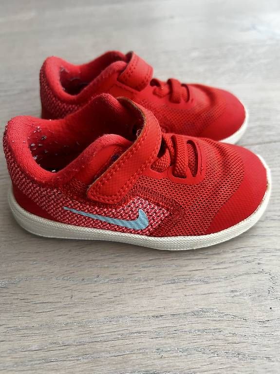 Nike Scarpe per ragazzi: Nike Laufschuhe Gr.22 – Nuovo (secondo la descrizione) da Frick venduto da bla_zt9f