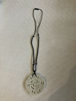 Collana con ciondolo in pietra (stile asiatico)