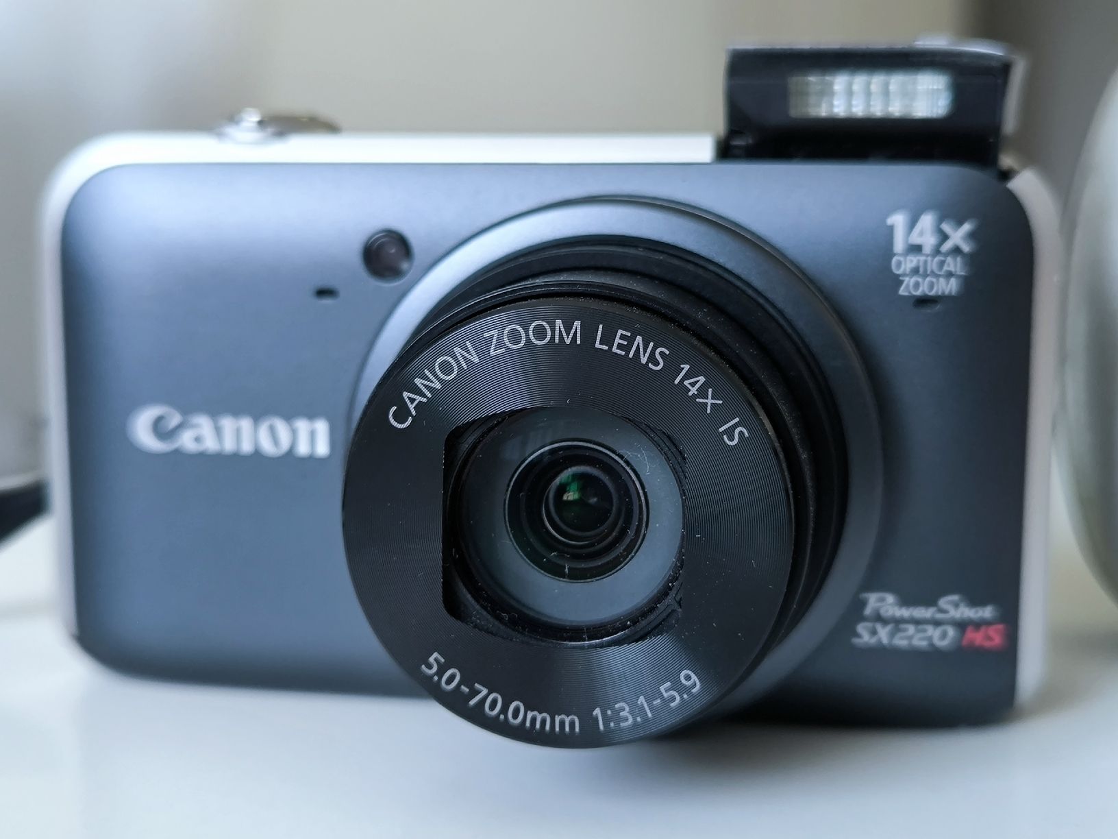 Canon Fotocamera: Canon powershot  SX-220 HS – Usato da Riaz venduto da vanucaptures 2