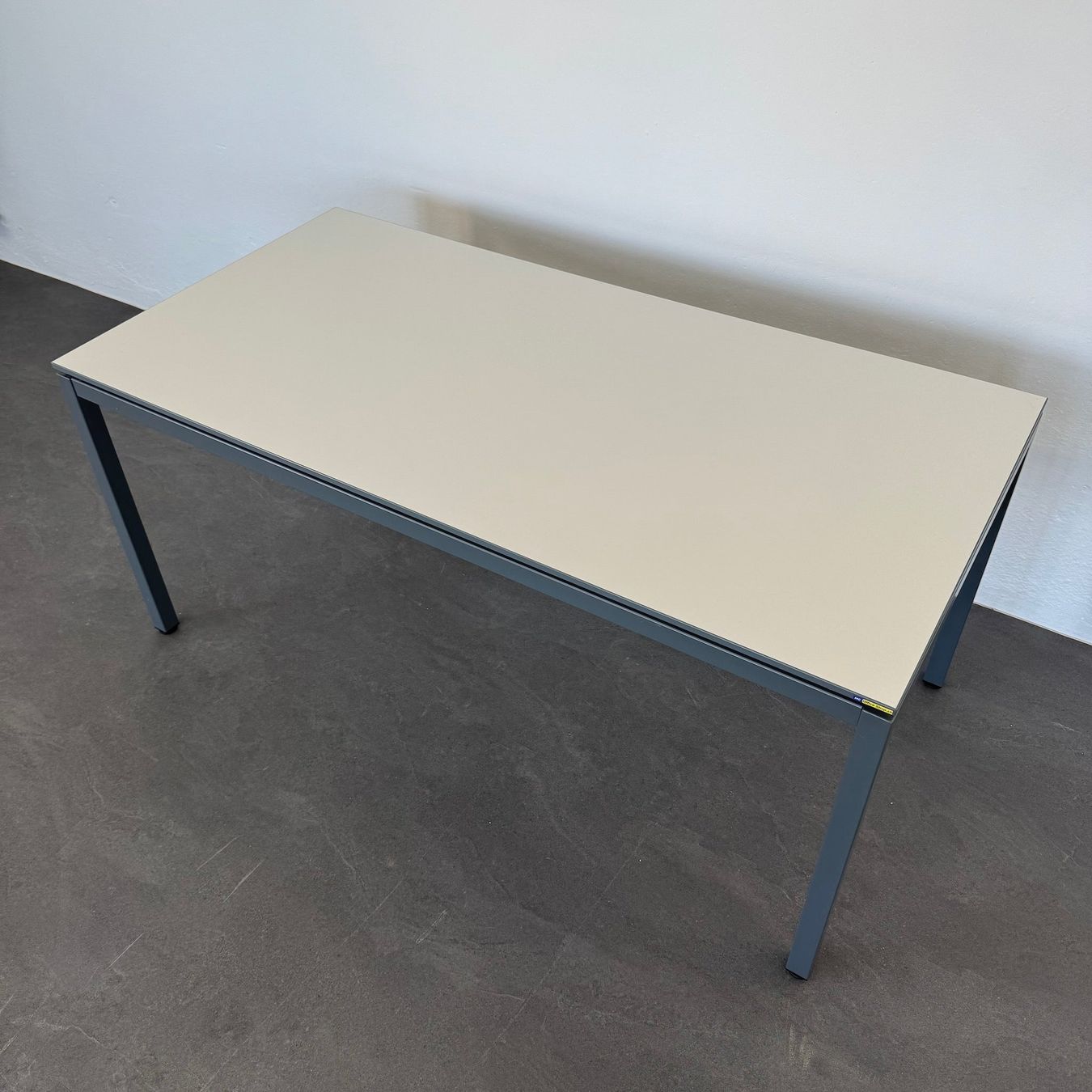 Tische: Lista Office Motion Sitzungstisch 1600x800 mm – Gebraucht aus Schönenwerd von mcofficeshop 2