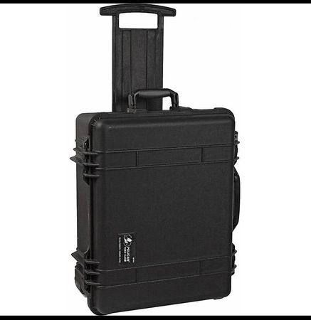 Peli 1560 Transportkoffer mit Rollen & Teleskopgriff