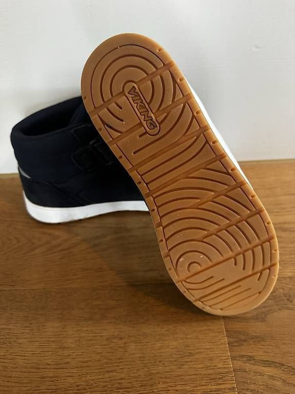 Scarpe per ragazzi: Viking Winterschuhe GoreTex Grösse 38 – Usato da Horgen venduto da simonell75 2