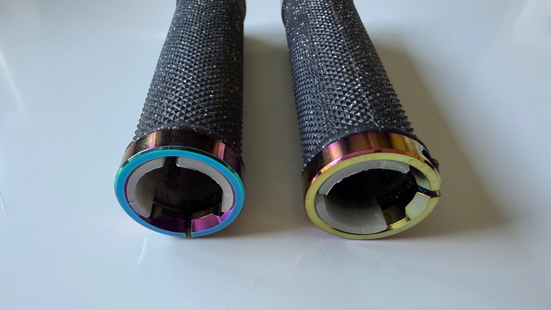 Ersatzteile: Supacaz Diamond Kush MTB Griffe – Neu (gemäss Beschreibung) aus Meilen von Andy2305 2