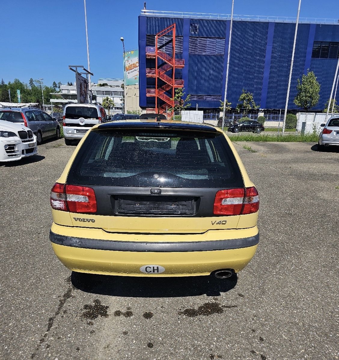 Volvo Automobili: Volvo v40 – Usato da S. Antonino venduto da hel_5s8j 1