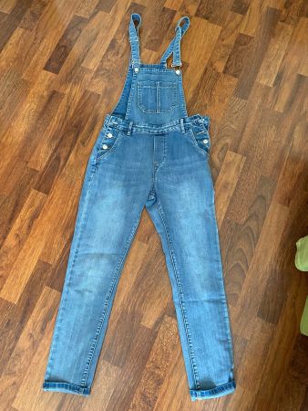 Jeans Latzhose für Damen, Grösse 36, Top Zustand!