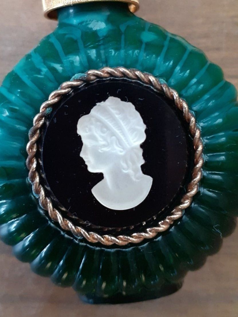 Flaconi: Antiker Parfümflacon Glas Cameo – Usato da Mörschwil venduto da wunderkiste44 4