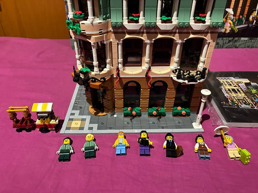 Lego Kit di costruzioni: LEGO 10297 - Hotel, beleuchtet – Usato da Grüt (Gossau ZH) venduto da smer01 3