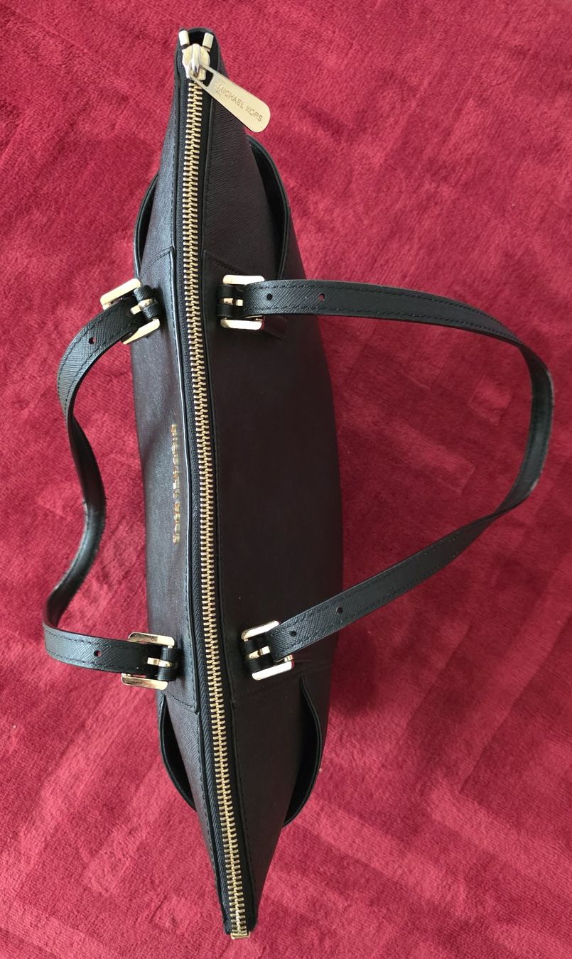 Michael Kors Borse da donna: Original Michael Kors Tasche/Shopper, Schwarz – Usato da Wädenswil venduto da Vegas65 2