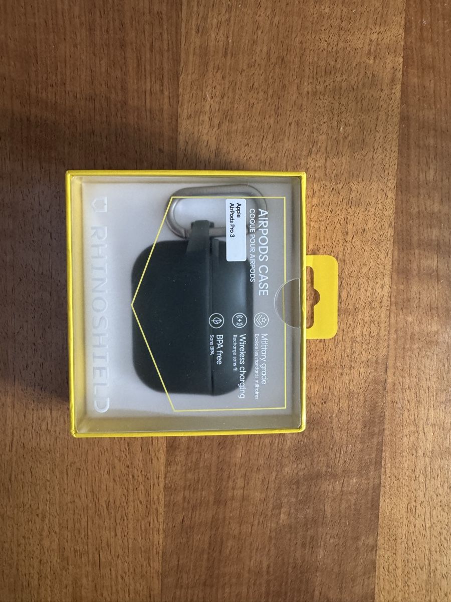 Cover & Protezioni schermo: Rhinoshield Airpods Pro 3 case – Nuovo (secondo la descrizione) da Zürich venduto da ory_wqq8