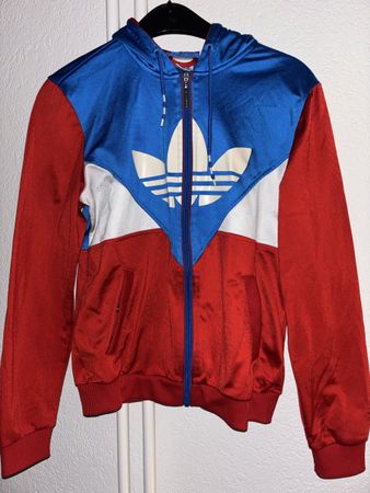 Adidas Kapuzenjacke rot blau weiss Grösse 38 Gebraucht