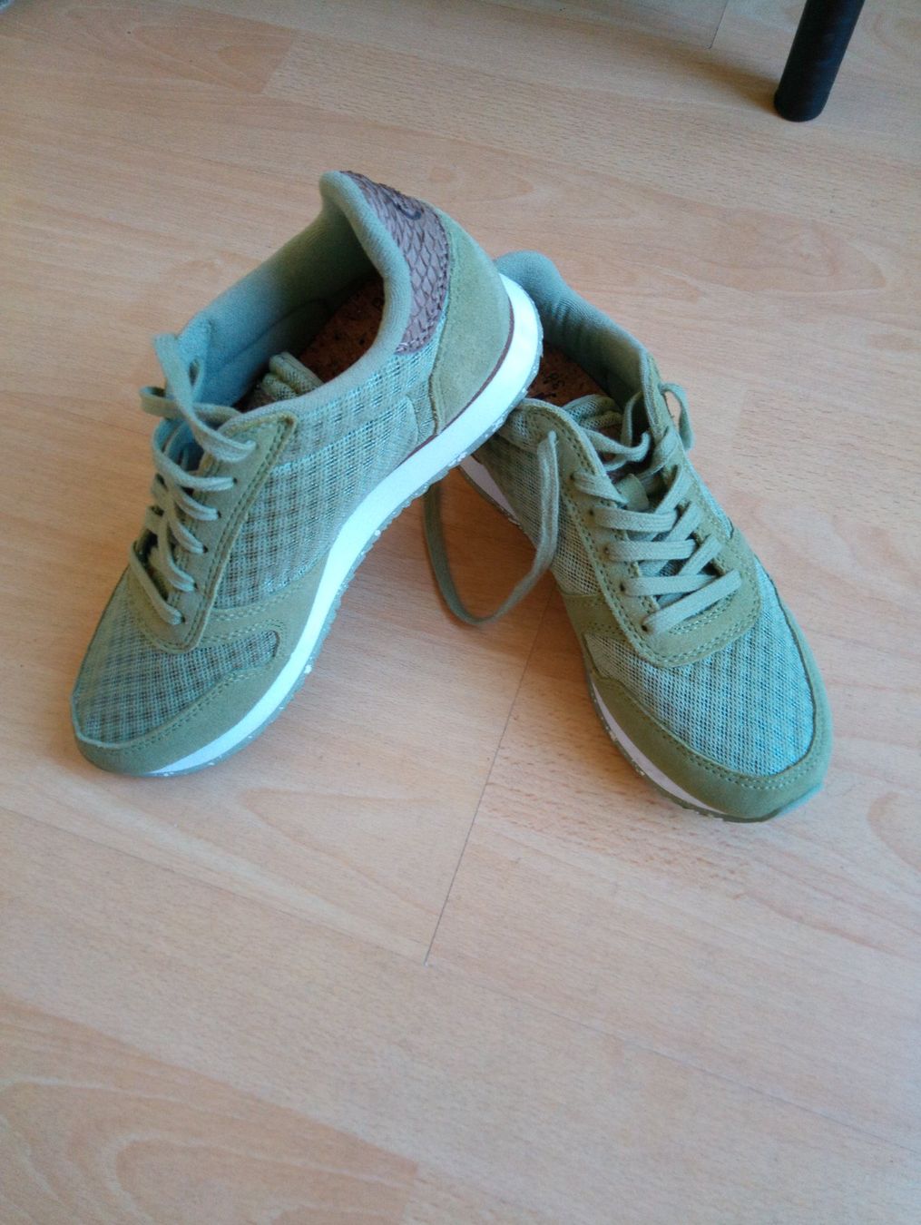 Scarpe da donna: Woden Sneakers, neuwertig, Gr. 38 – Nuovo (secondo la descrizione) da Zürich venduto da philoumena 7