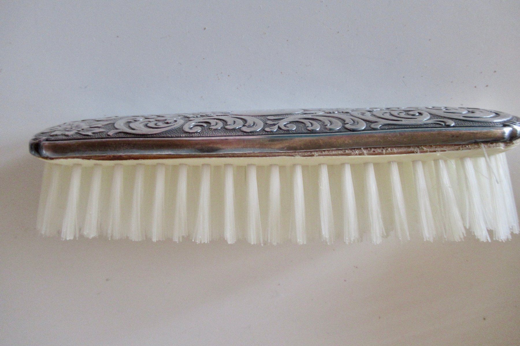 Autres articles pour la maison: Altes Bürsten-Set – D'occasion à Frauenkappelen par HDPerle 3