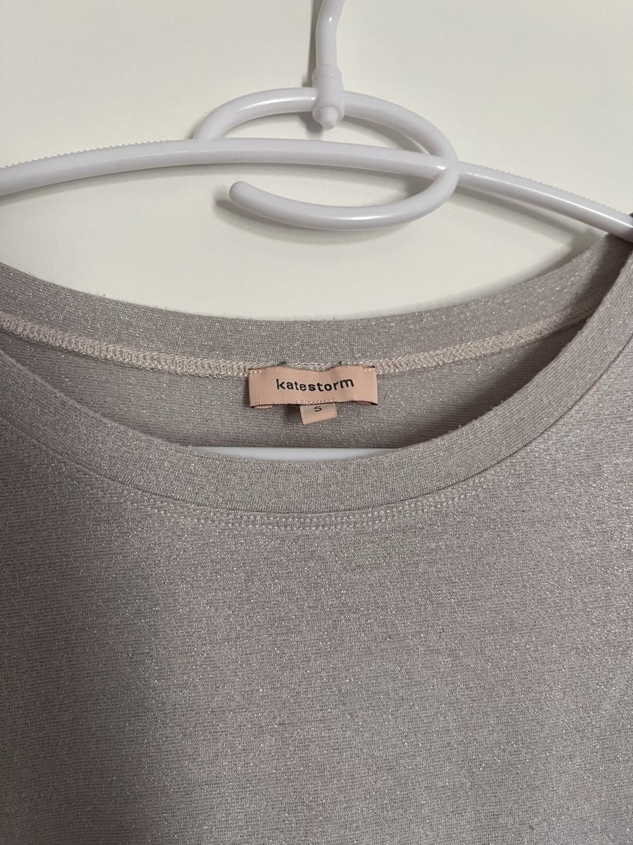 T-Shirts: T-Shirt Katestorm Grau Grösse S  – Gebraucht aus Wolfhausen von Sel86i 1